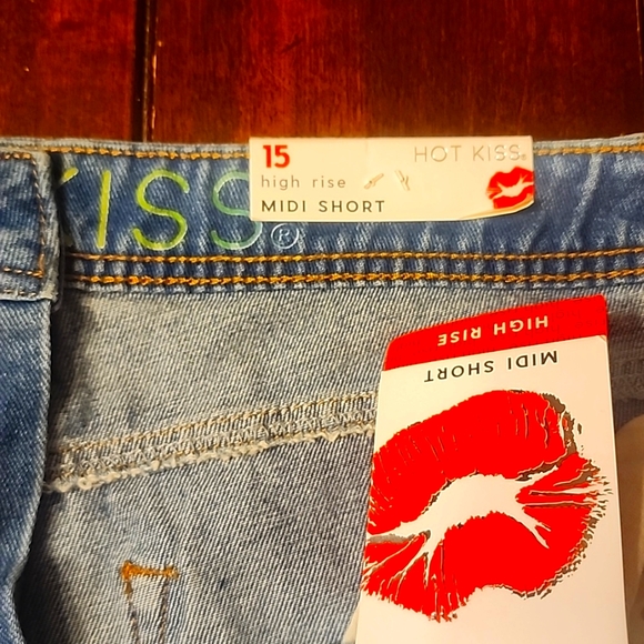 Hot Kiss MIDI SHORT high rise, SIZE 15 - Picture 2 of 4